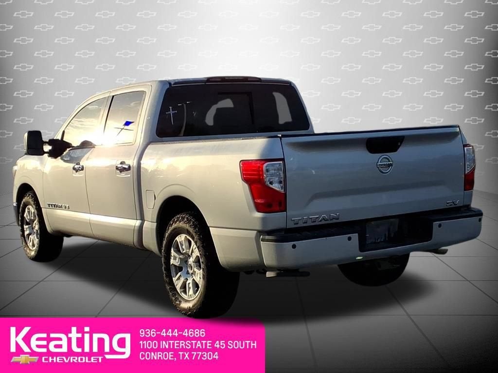 2019 Nissan TITAN SV