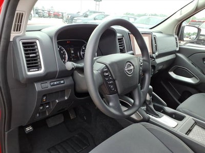 2024 Nissan Frontier SV