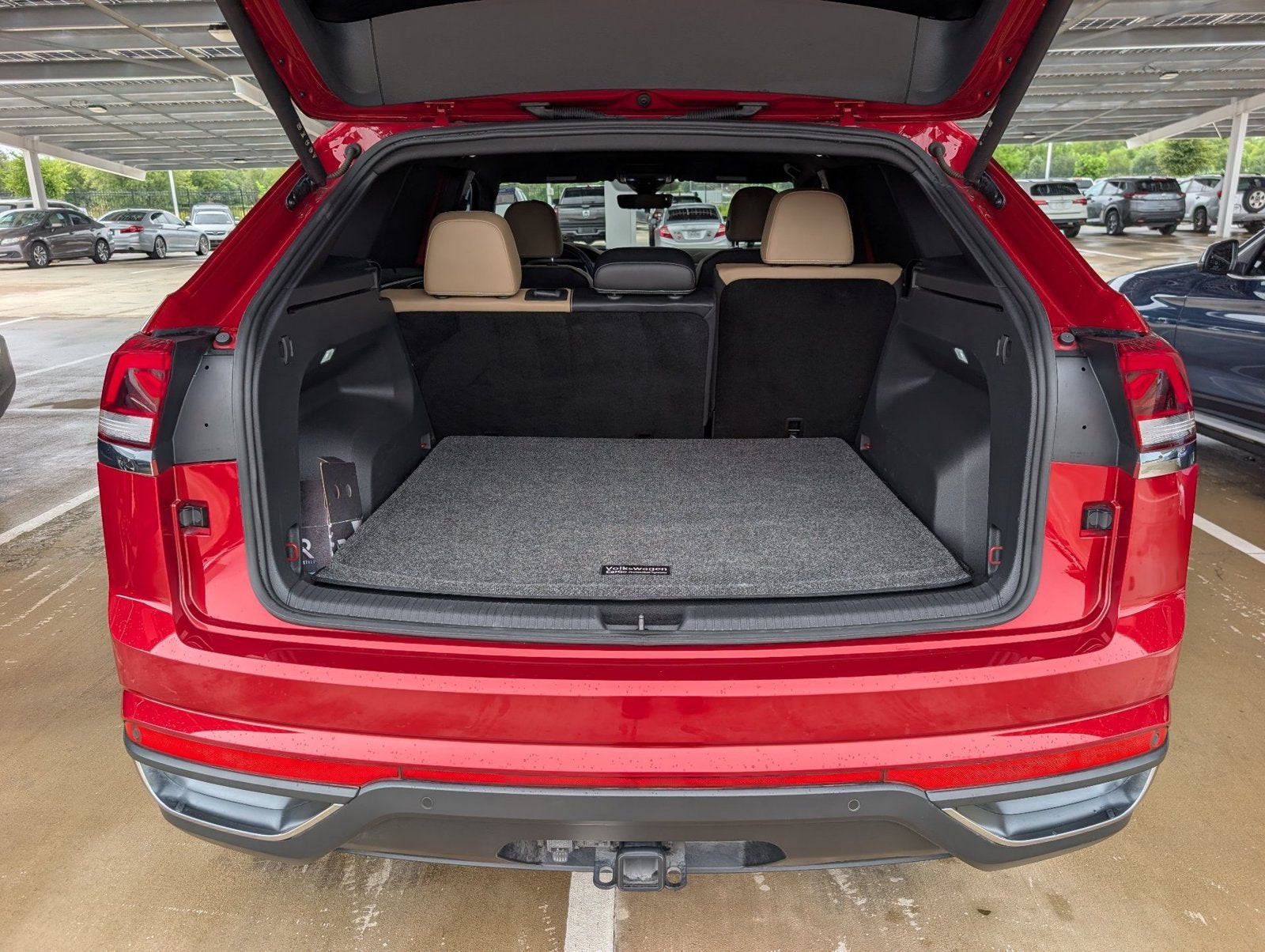 2024 Volkswagen Atlas Cross Sport 2.0T SE w/Technology