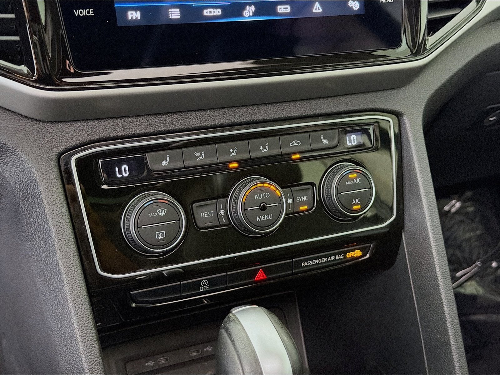 2023 Volkswagen Atlas 2.0T SE w/Technology