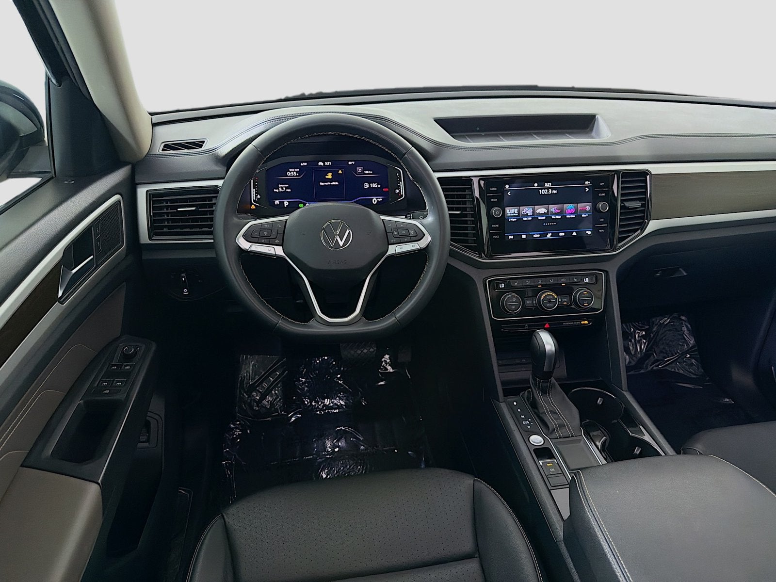 2023 Volkswagen Atlas 2.0T SE w/Technology