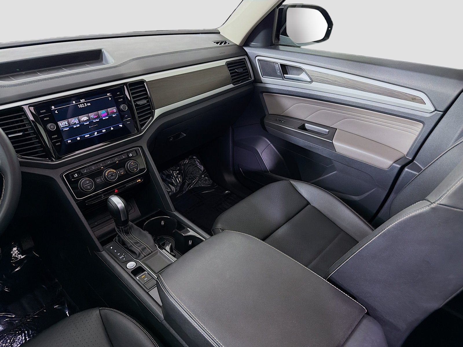 2023 Volkswagen Atlas 2.0T SE w/Technology