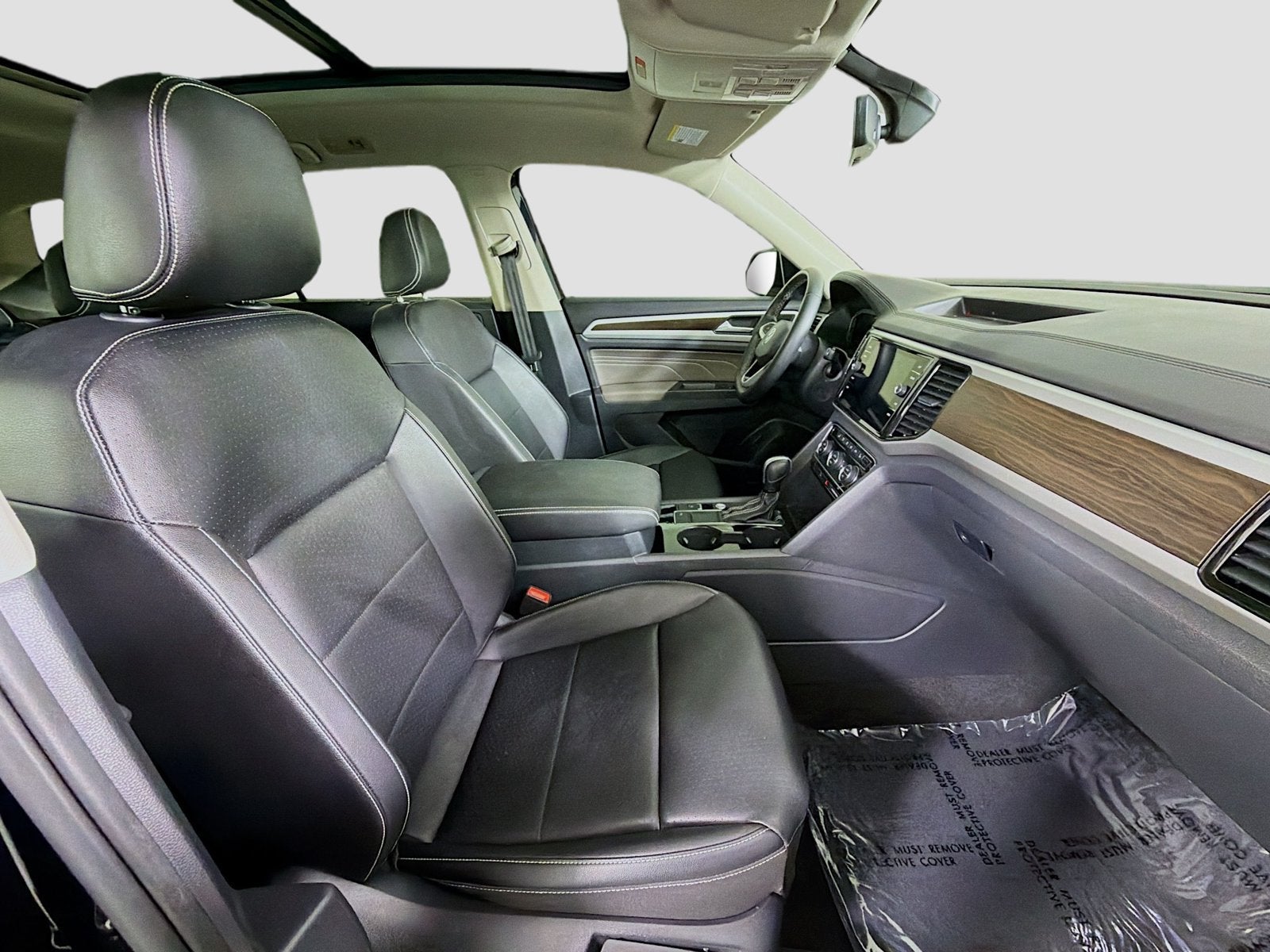 2023 Volkswagen Atlas 2.0T SE w/Technology