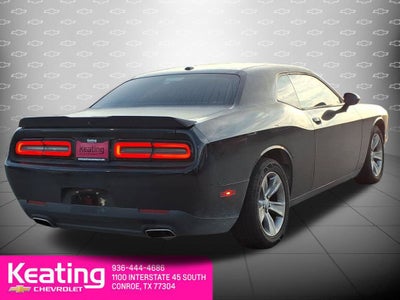 2022 Dodge Challenger SXT