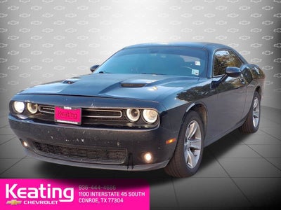 2022 Dodge Challenger SXT