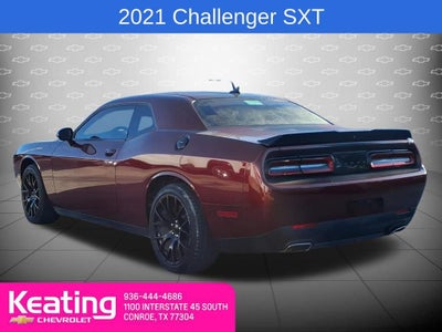 2021 Dodge Challenger SXT
