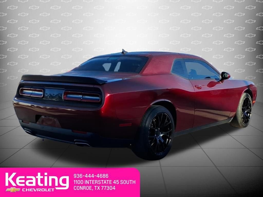 2021 Dodge Challenger SXT