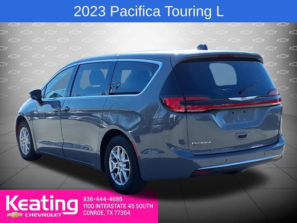 2023 Chrysler Pacifica Touring L