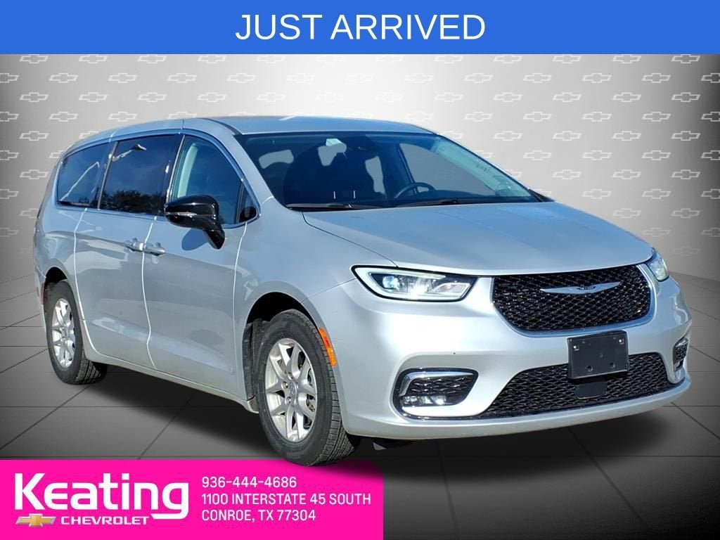 2024 Chrysler Pacifica Touring L