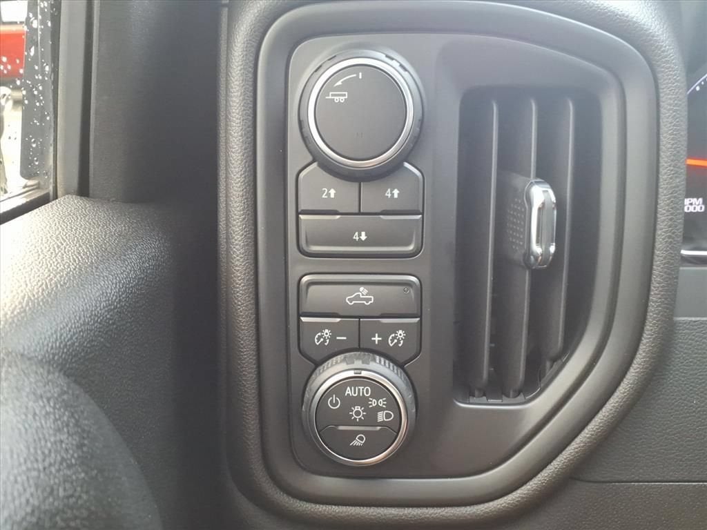 2023 Chevrolet Silverado 2500 HD Custom