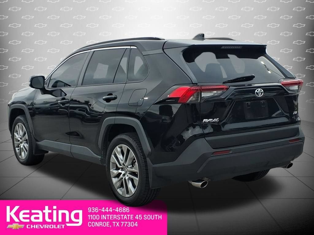 2022 Toyota RAV4 XLE Premium