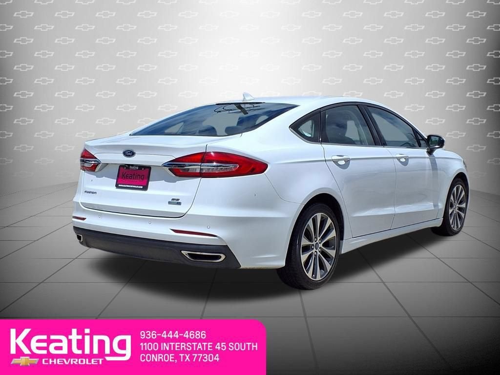 2020 Ford Fusion SE