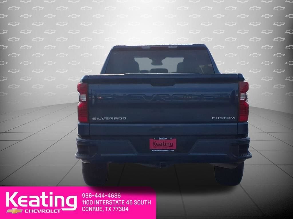 2022 Chevrolet Silverado 1500 Custom