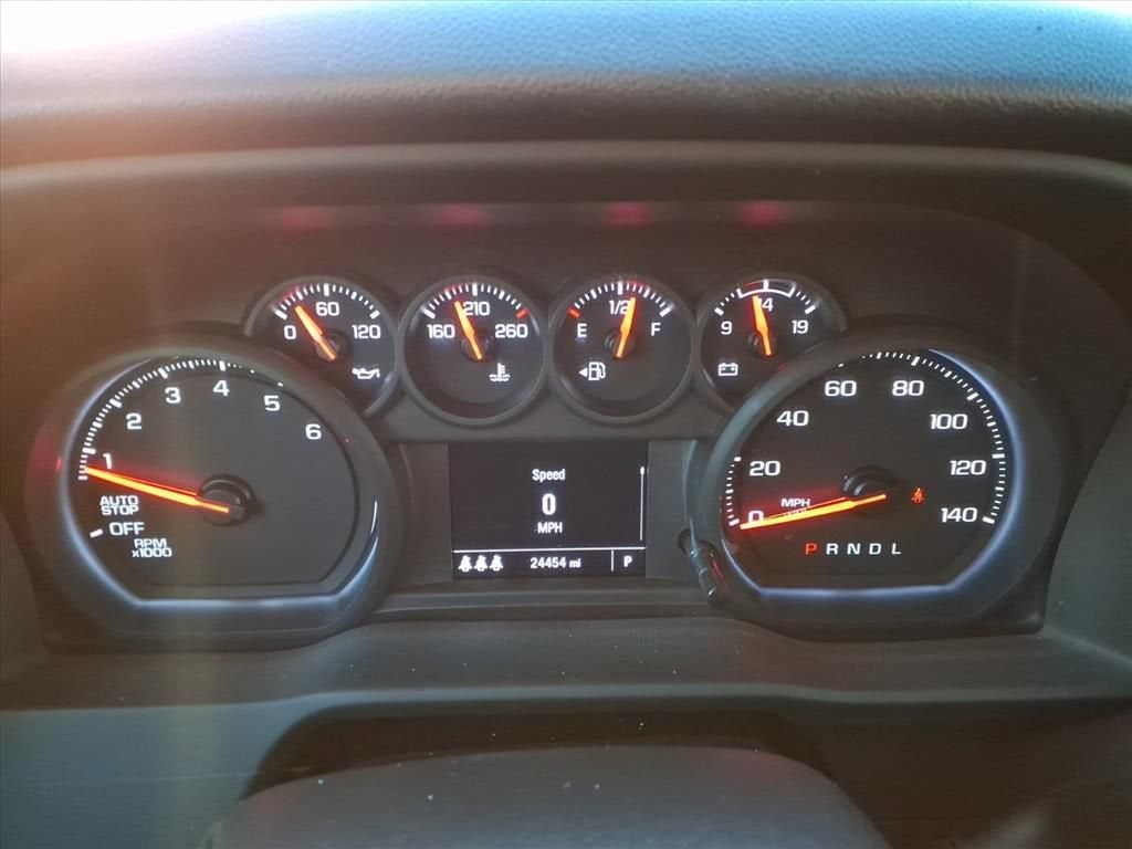 2025 Chevrolet Silverado 1500 Custom