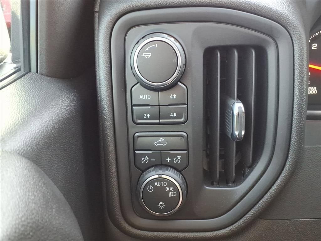 2025 Chevrolet Silverado 1500 Custom Trail Boss