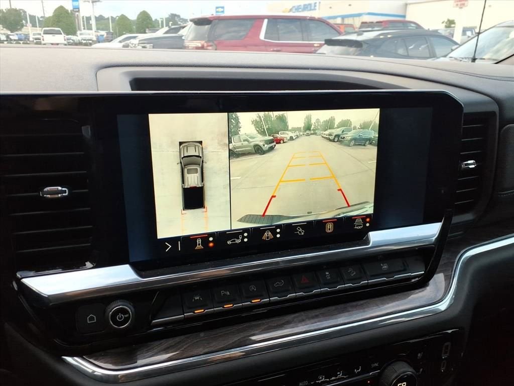 2025 Chevrolet Silverado 1500 LTZ