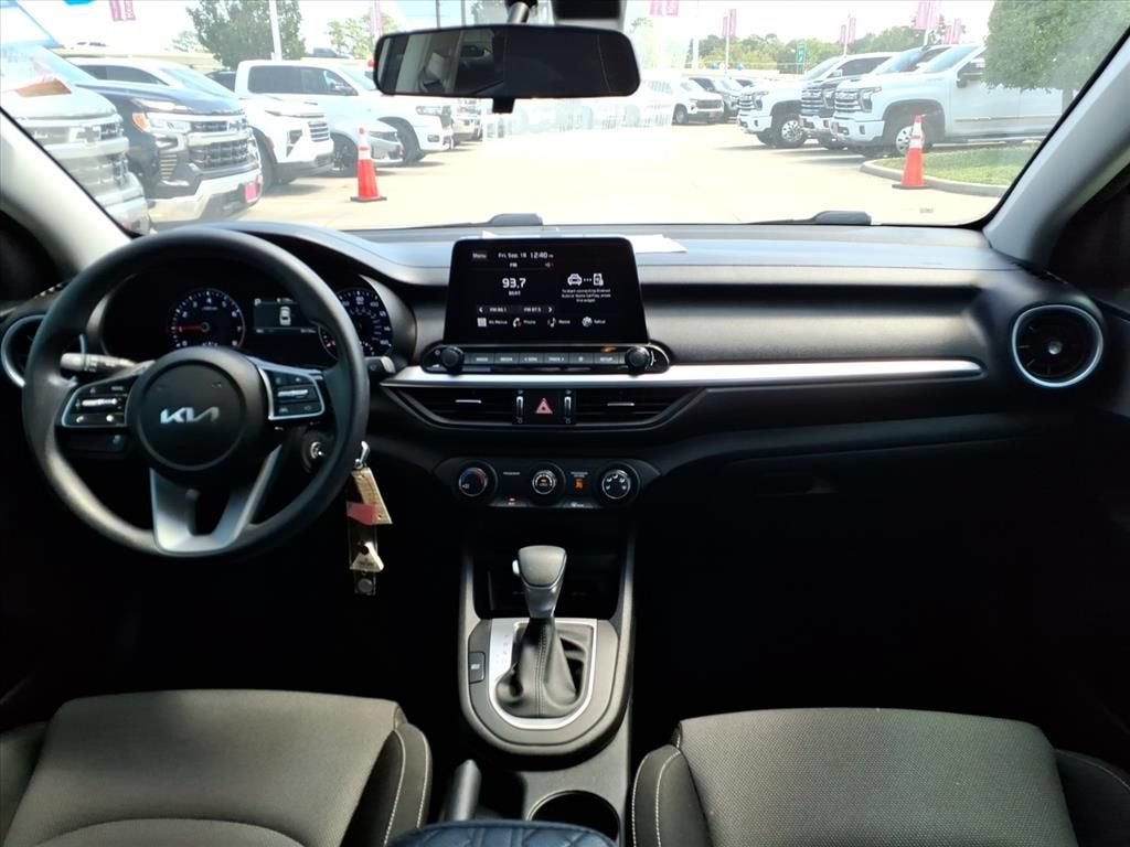 2023 Kia Forte LXS