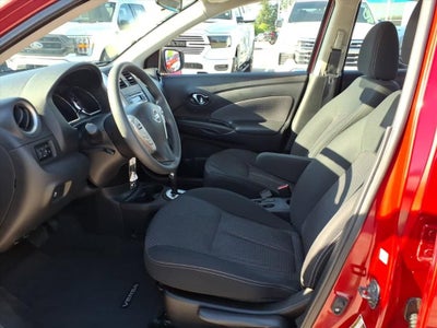 2015 Nissan Versa SV