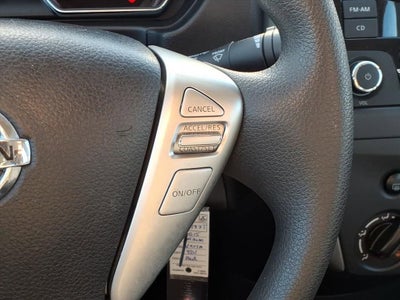 2015 Nissan Versa SV