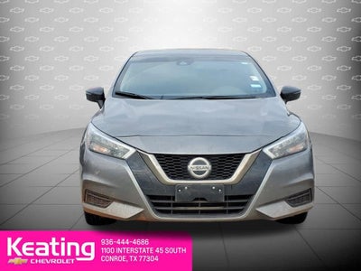 2022 Nissan Versa SR