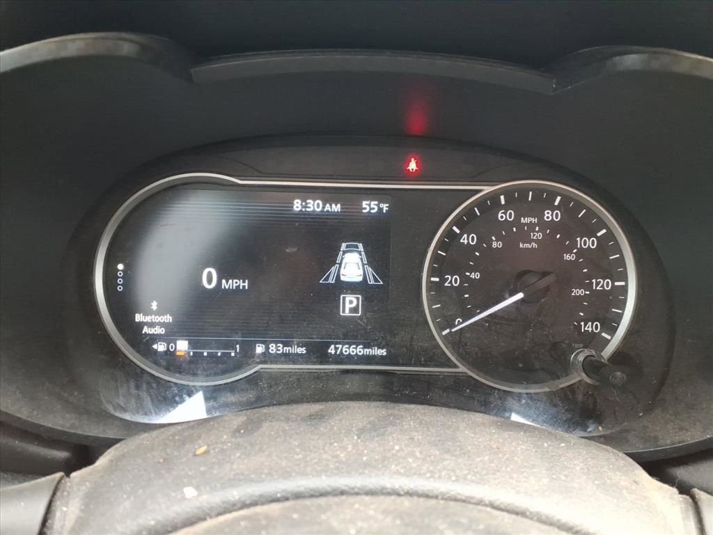 2022 Nissan Versa SR