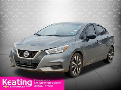 2022 Nissan Versa SR