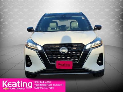 2023 Nissan Kicks SR