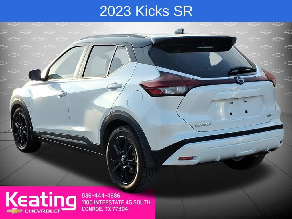 2023 Nissan Kicks SR