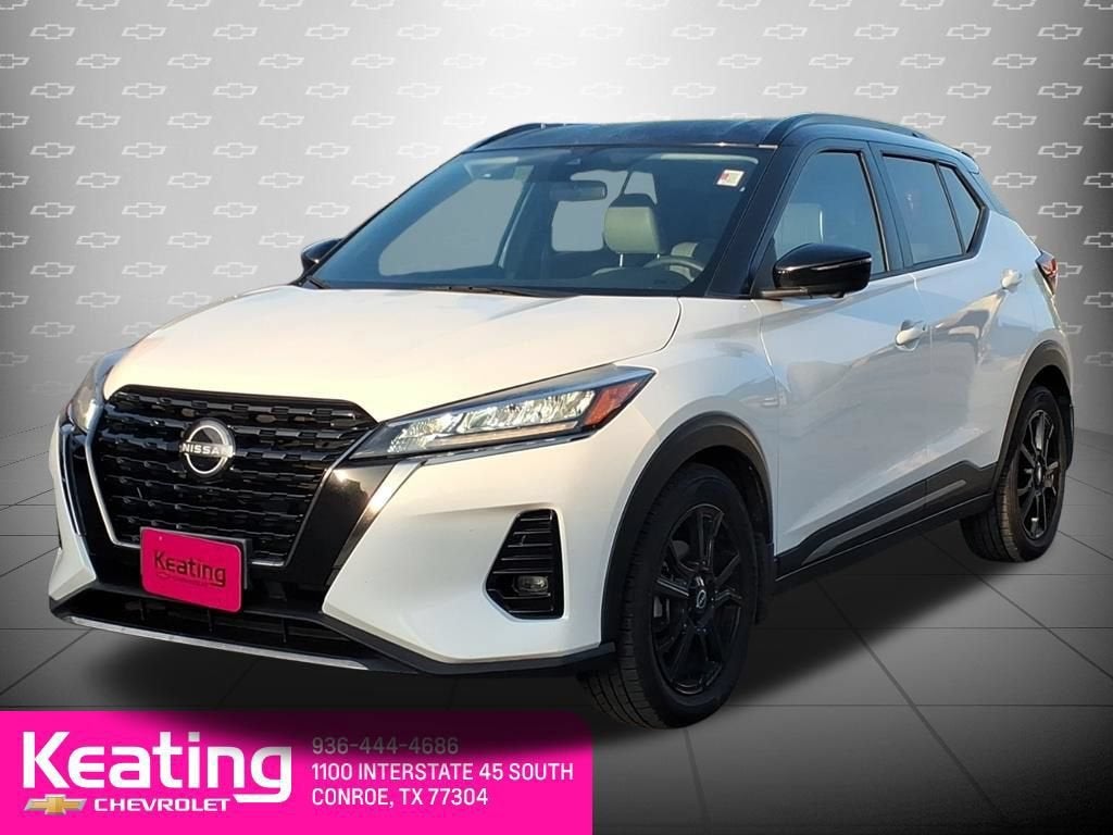 2023 Nissan Kicks SR