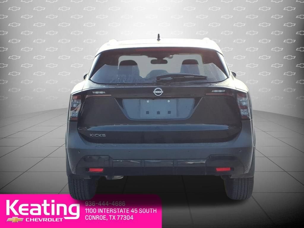 2026 Nissan Kicks SV