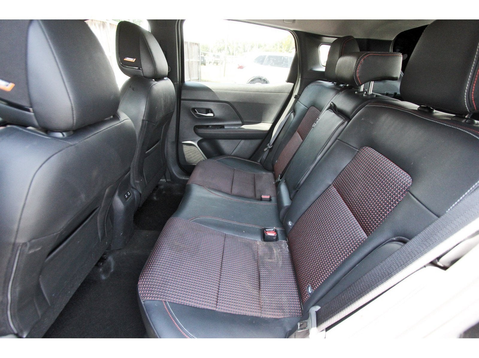 2025 Nissan Kicks SR Intelligent AWD