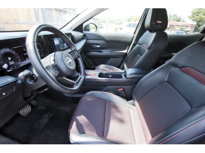 2025 Nissan Kicks SR Intelligent AWD