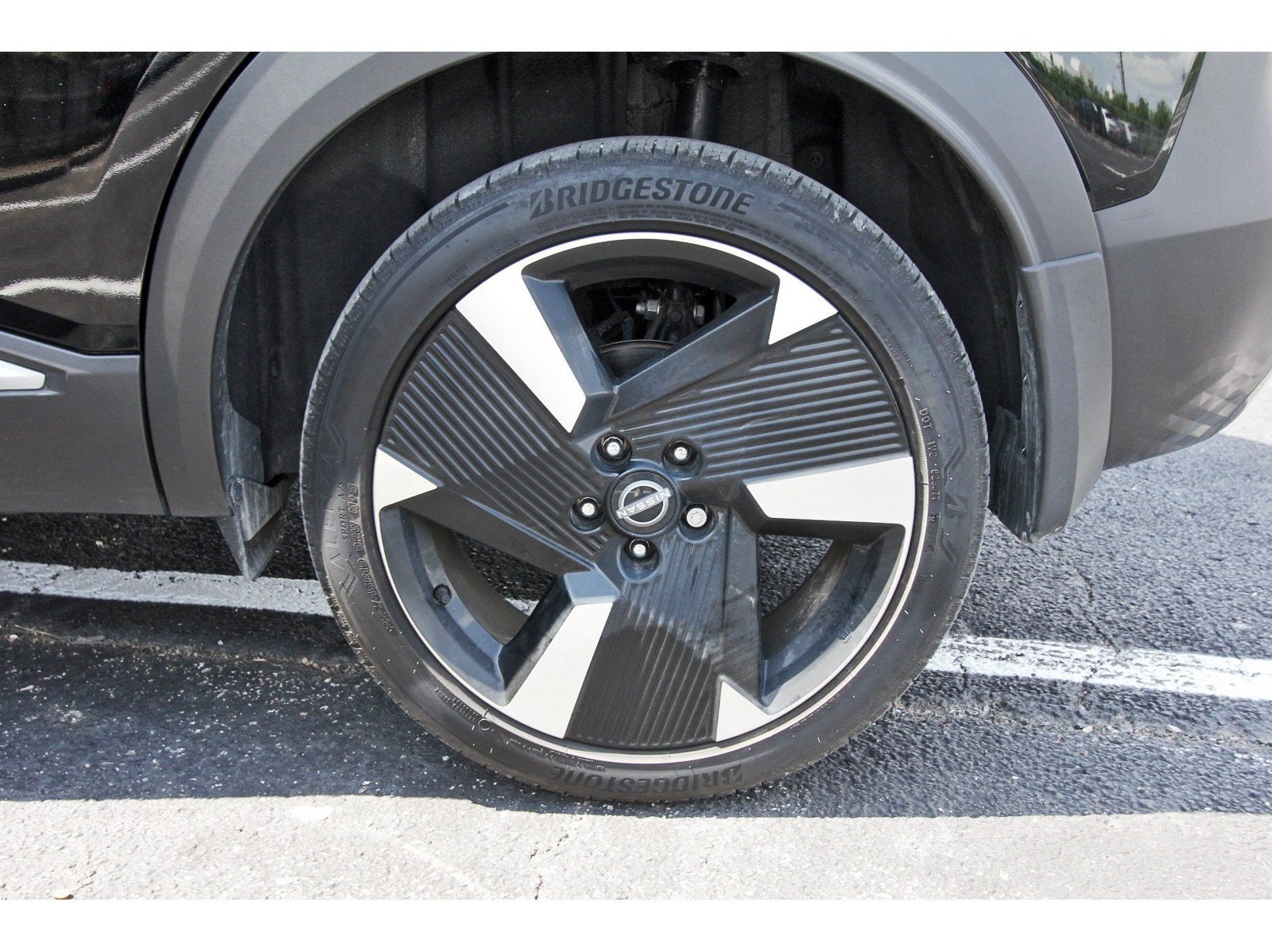 2025 Nissan Kicks SR Intelligent AWD