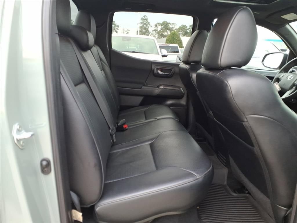 2022 Toyota Tacoma 4WD SR