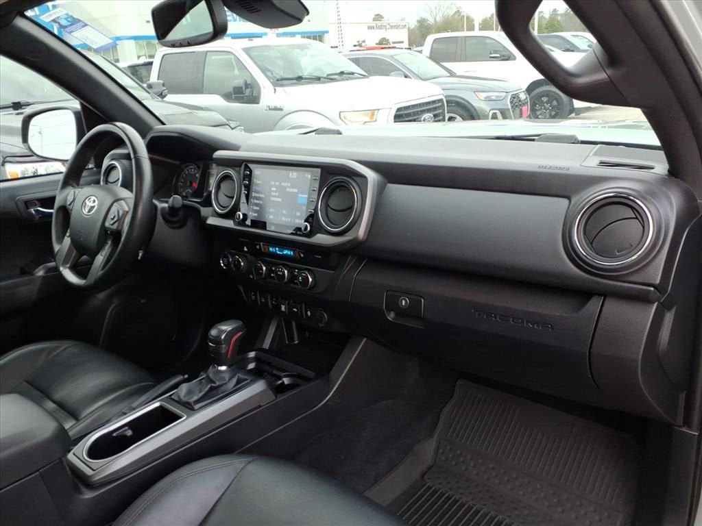 2022 Toyota Tacoma 4WD SR