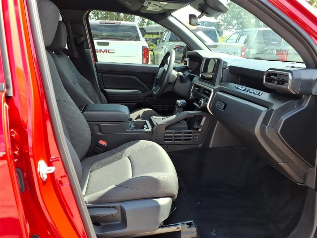 2025 Toyota Tacoma SR