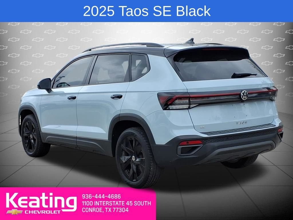 2025 Volkswagen Taos SE Black