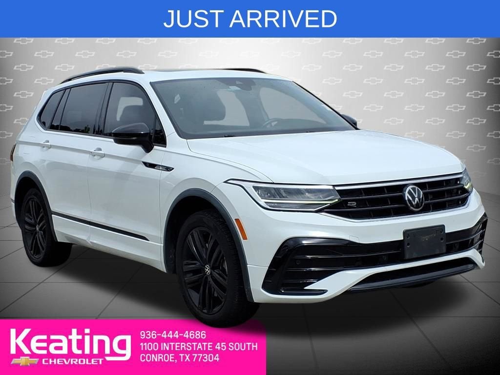 2022 Volkswagen Tiguan SE R-Line Black