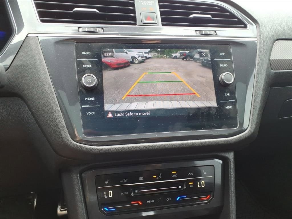 2022 Volkswagen Tiguan SE R-Line Black