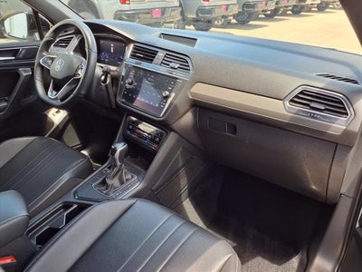 2022 Volkswagen Tiguan 2.0T SE R-Line Black