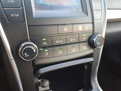2017 Toyota Camry SE