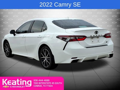 2022 Toyota Camry SE