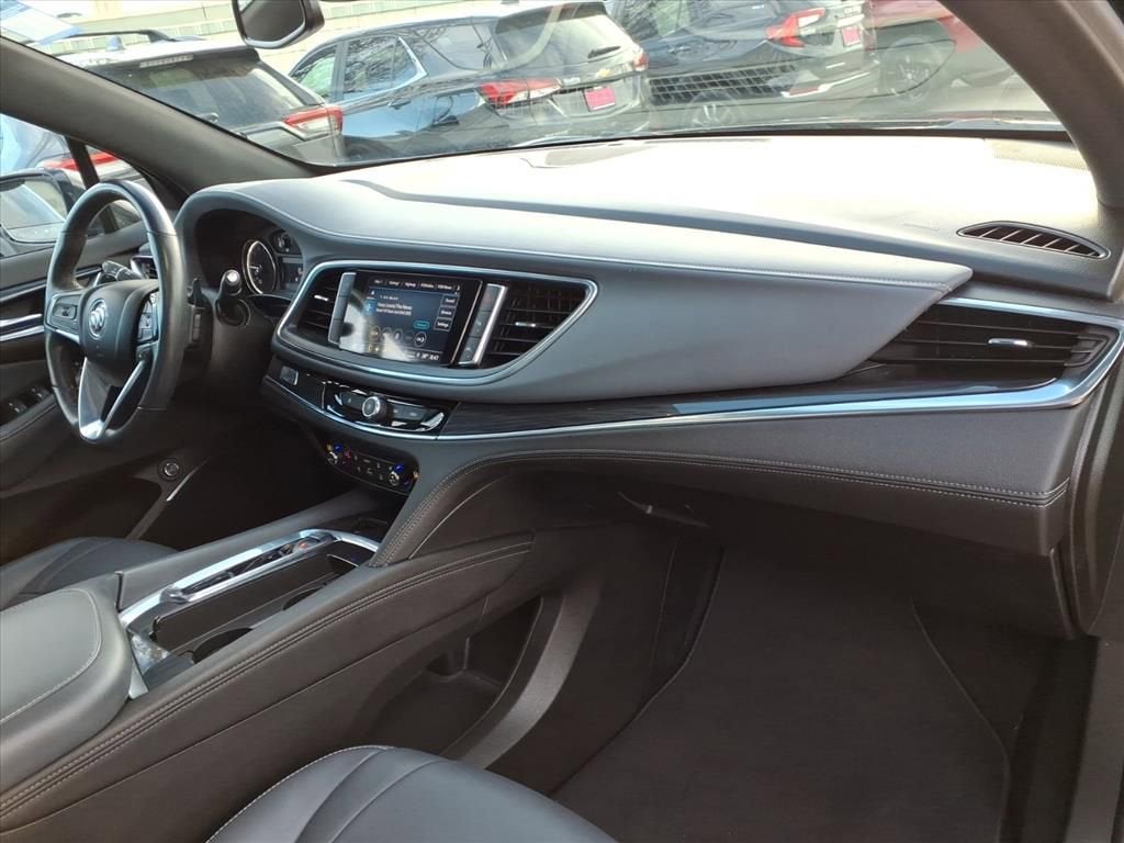 2024 Buick Enclave Essence