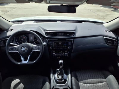 2020 Nissan Rogue SV FWD