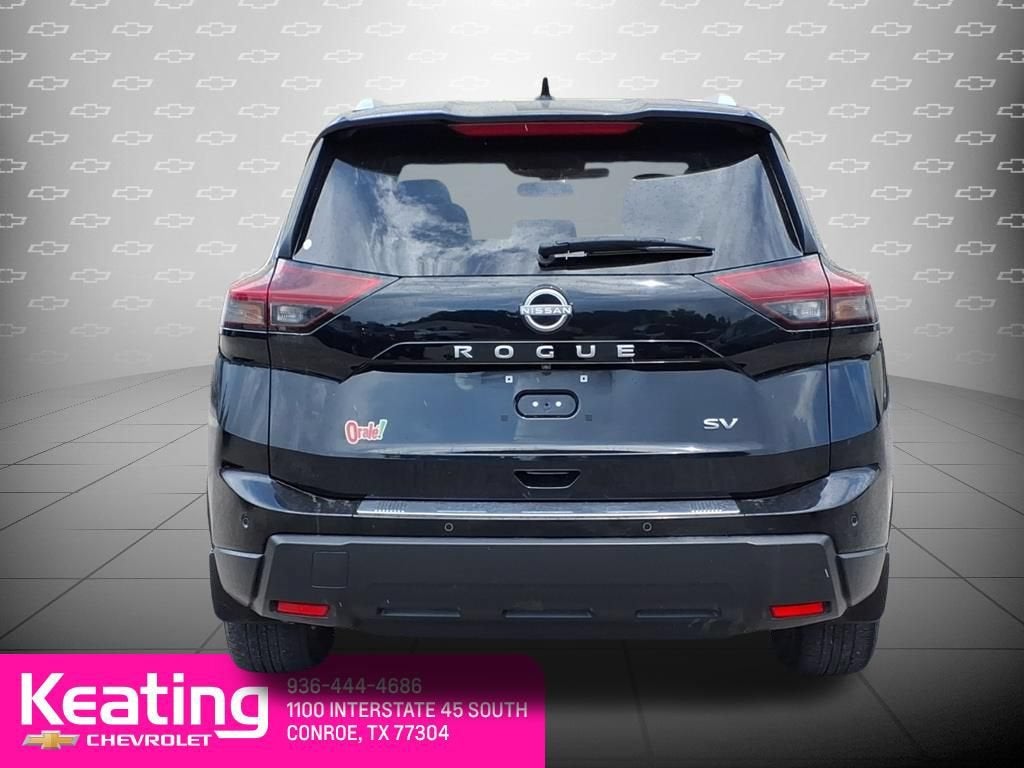2024 Nissan Rogue SV FWD