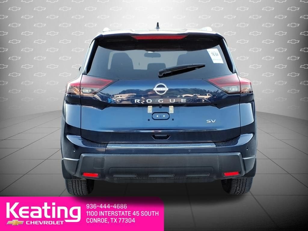 2024 Nissan Rogue SV FWD