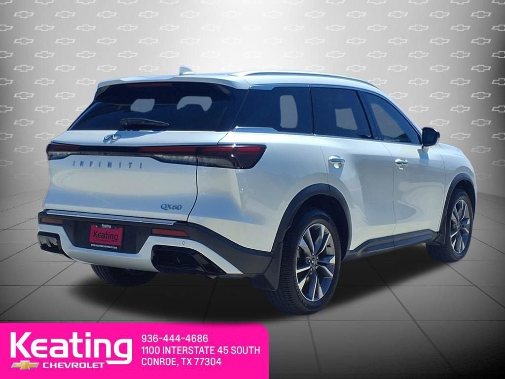 2023 INFINITI QX60 LUXE