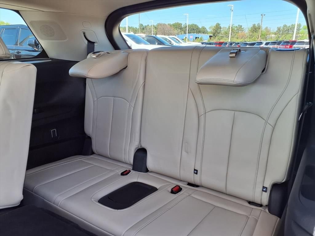 2023 INFINITI QX60 LUXE