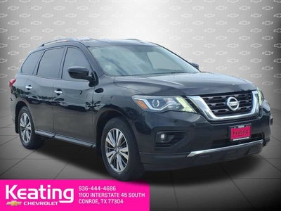 2018 Nissan Pathfinder SV