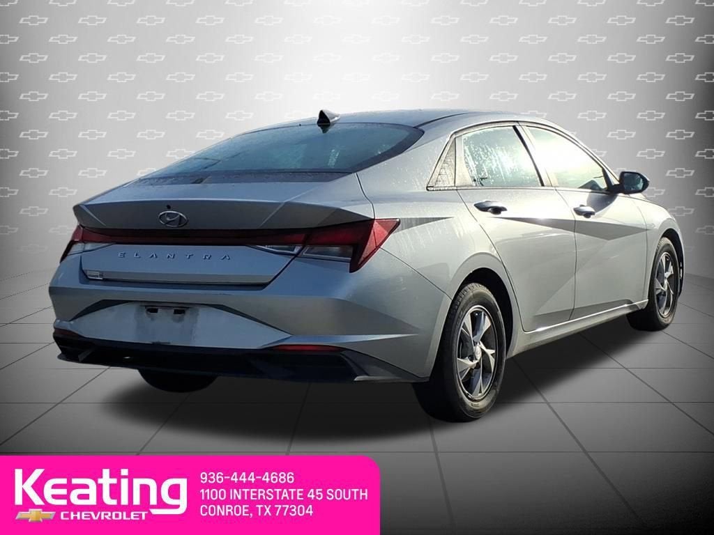 2021 Hyundai Elantra SE